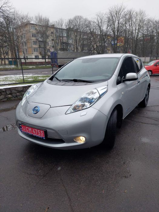 Nissan Leaf 2011