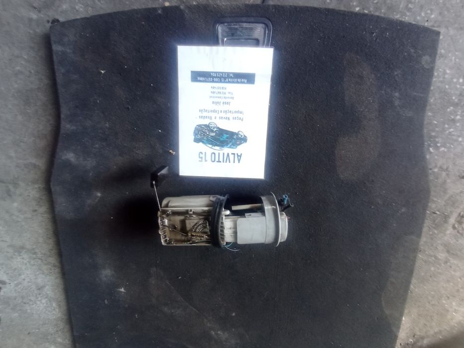 Boia  / bomba de combustível  Fird Galaxy - VW Sharan  2001