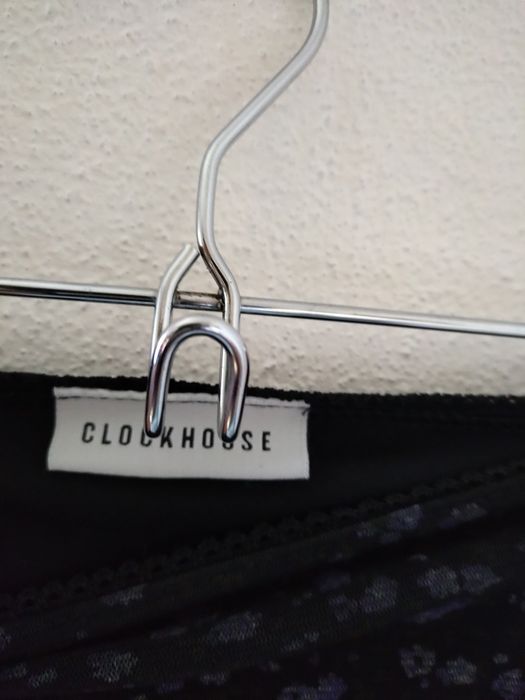 Saia                             .