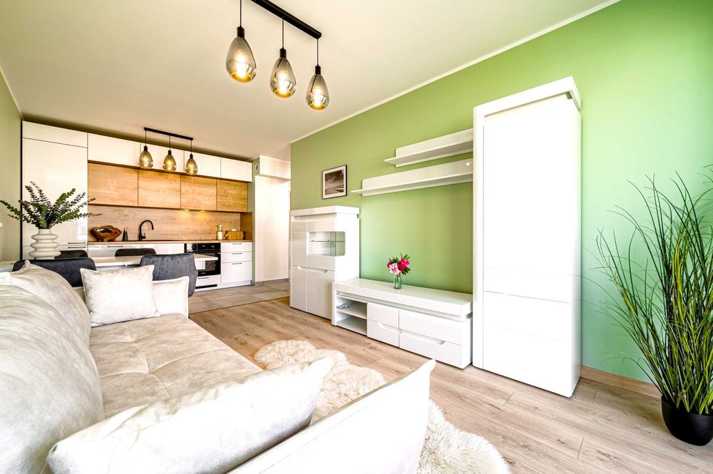 Wynajmę Piękne Mieszkanie 3 Pokoje, Balkon, Miejsce Postojowe, Wysoki Standard !