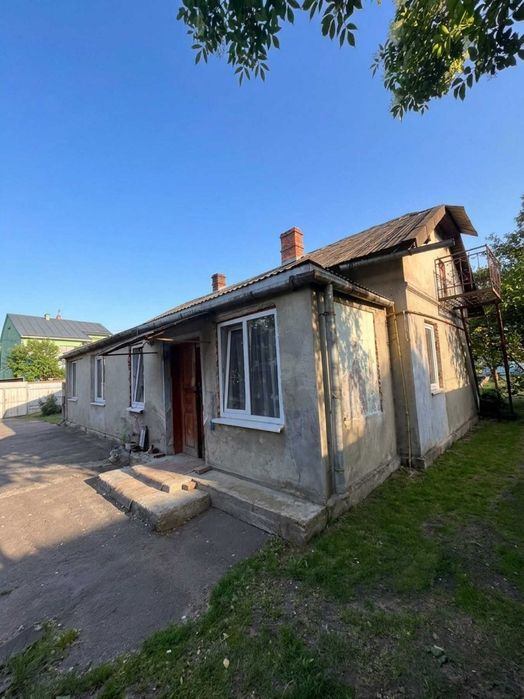 Продаж частини будинку з ділянкою у Винниках вул. Івана Франка