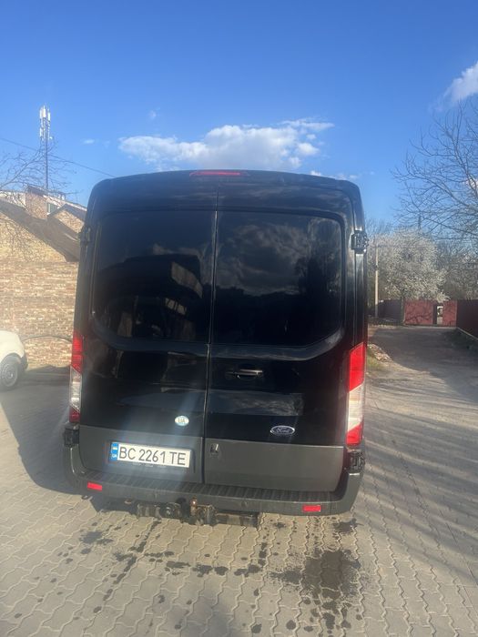 Ford transit 2015 року 2,2 дизель