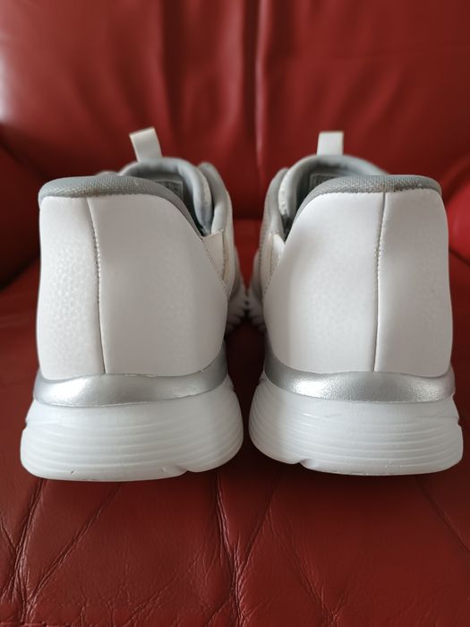 Кросівки Skechers Swift Fit 40 розмір