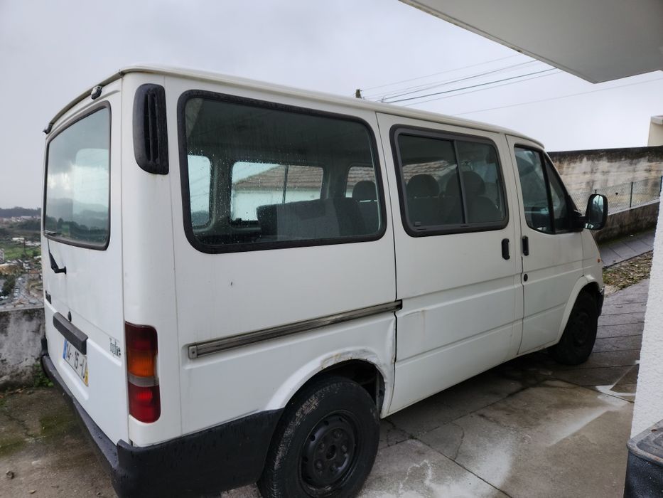 Ford transit 9 lugares