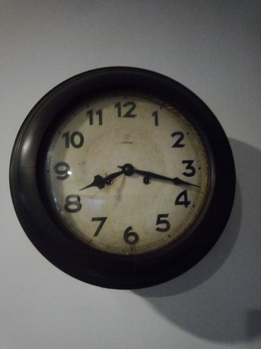 Relógio de parede junghans