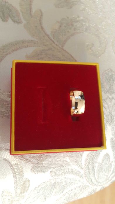 Кольцо золотое обручальное