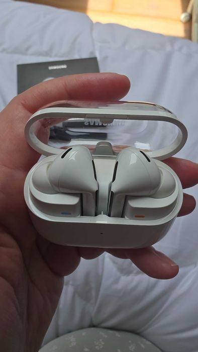 Samsung Galaxy Buds 3 Pro - Branco - Excelente estado
