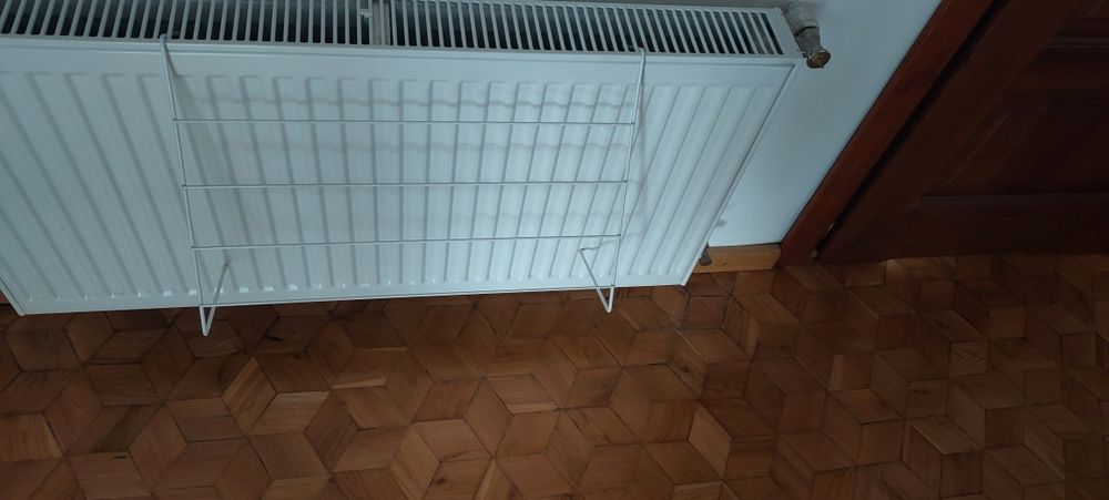 Nowe 2 szt suszarki na grzejnik /półdarmo