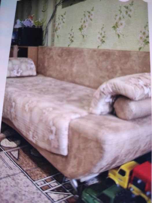 Продам диван б/у
