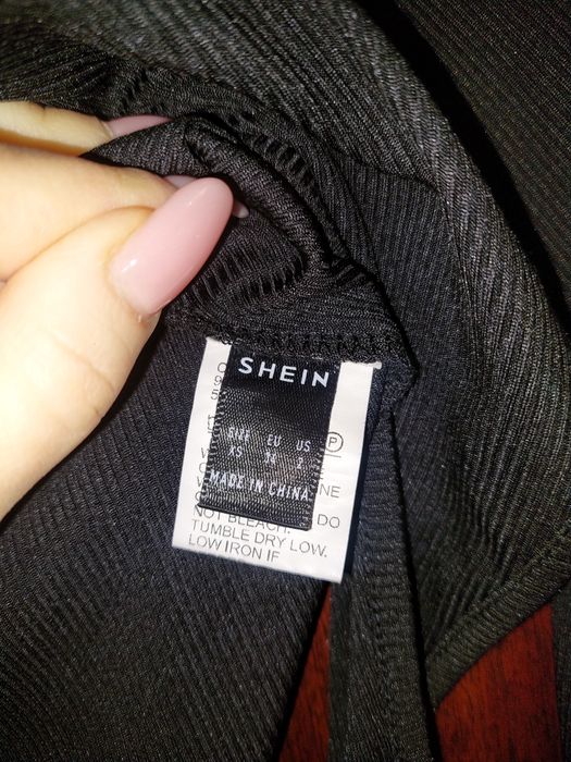 Боді Shein (XS).