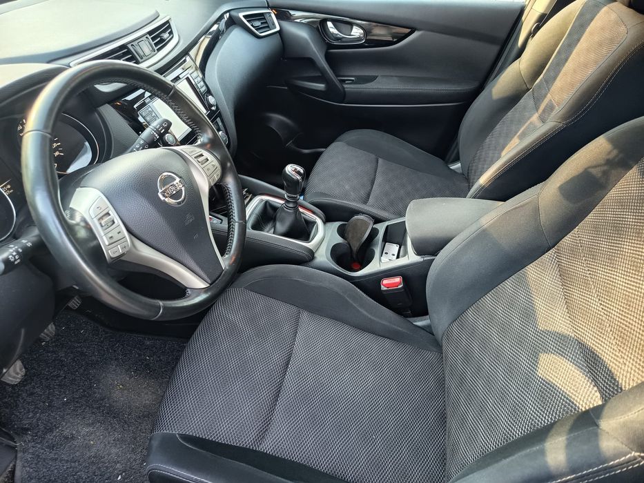 Vendo Nissan qashqai  2015 em muito bom estado