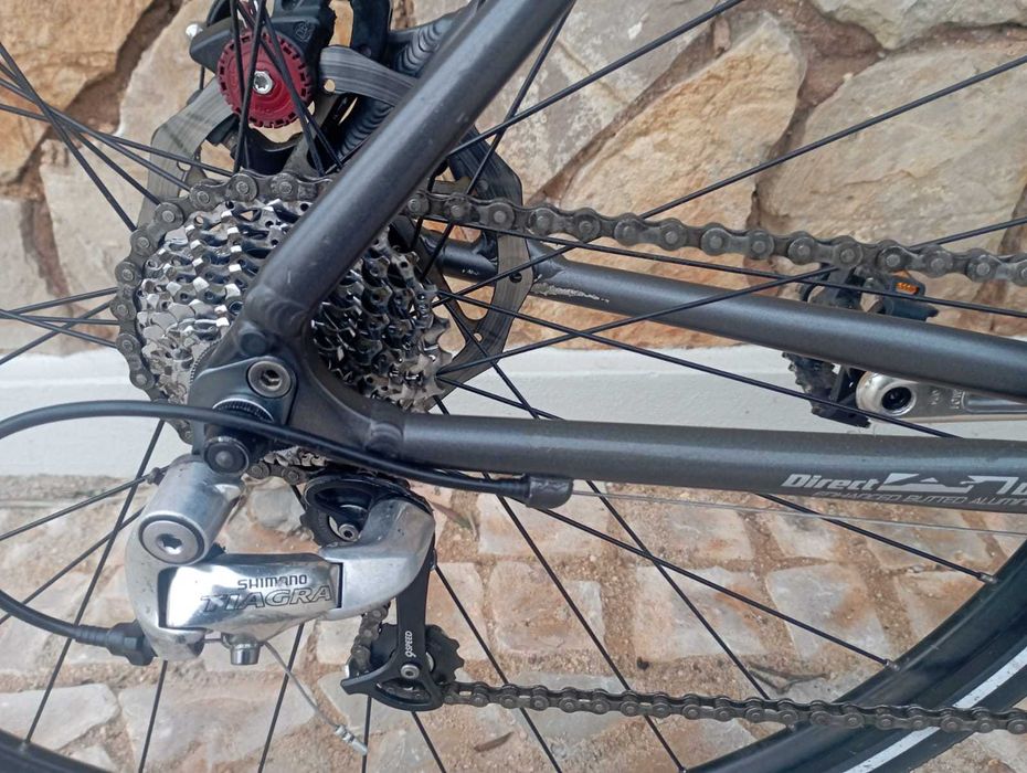 Specialized Sirrus Sport - híbrida / cidade