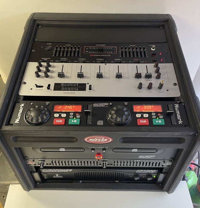 Mobilny Zestaw DJ-ski w case