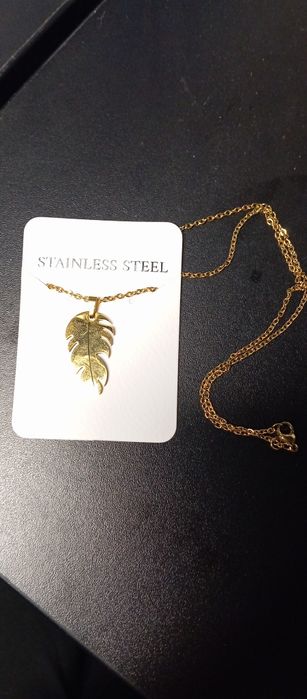 Fio com pendente folha aço inoxidável