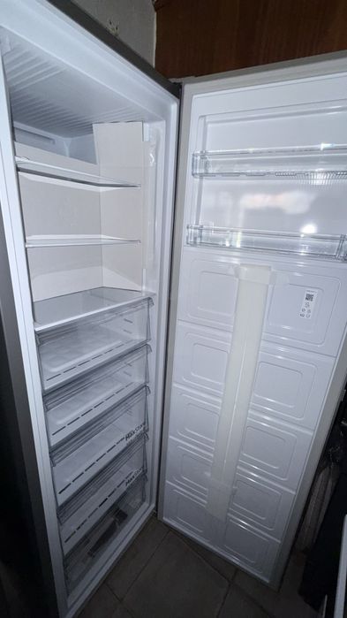 Arca congeladora vertical beko  no frost