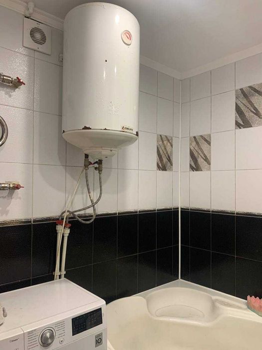 (3) Продам 2-ох кімнатну квартиру на Вишеньці 4432