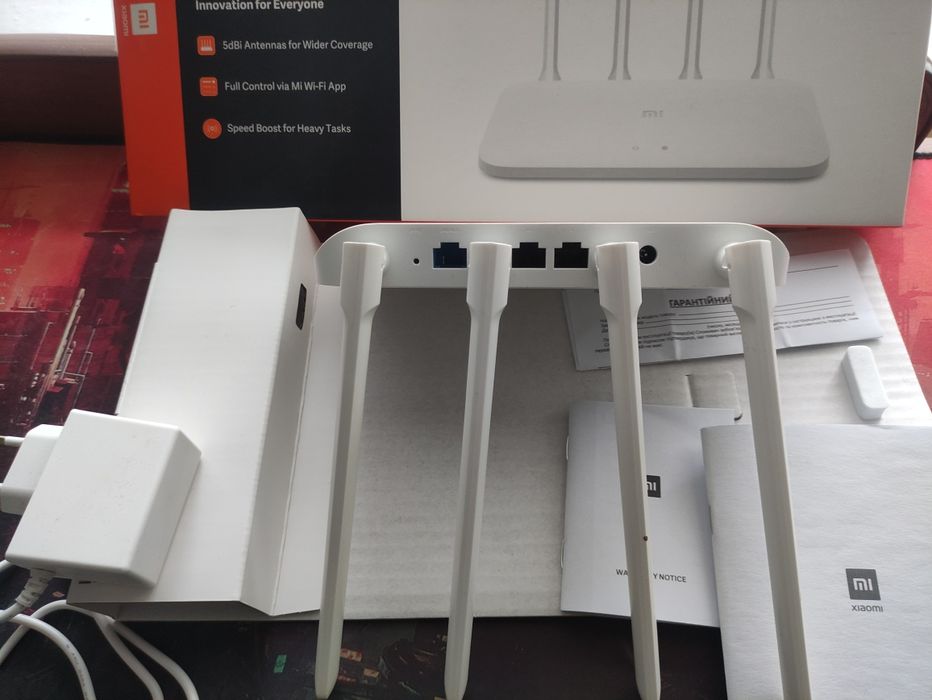 Продаю Mi Router 4c