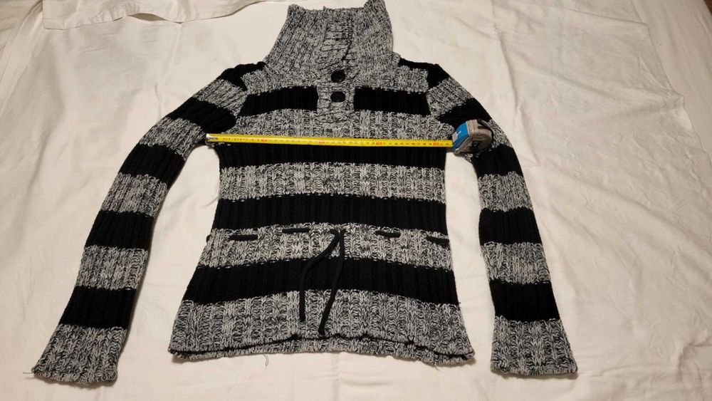 Sweter akryl XS/S