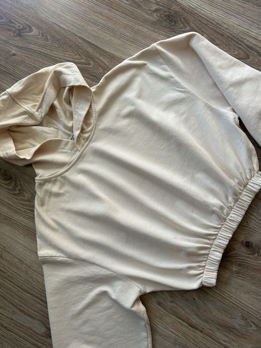 Beżowa bluza Crop top krótka stradivarius S