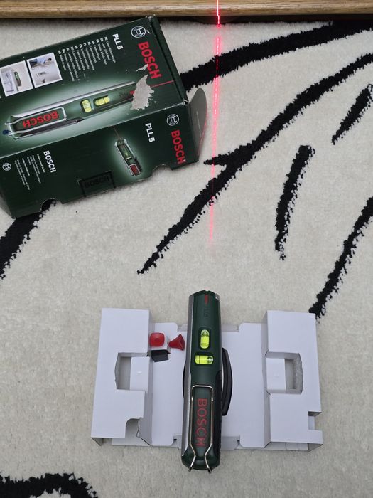 BOSCH poziomica laserowa nowa