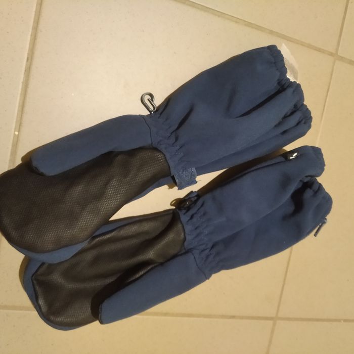 Rękawiczki softshell Name It na 7-9 lat