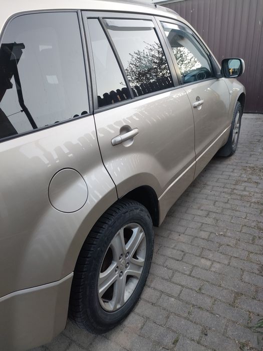 Suzuki Grand Vitara 2/ 2,0+ gaz