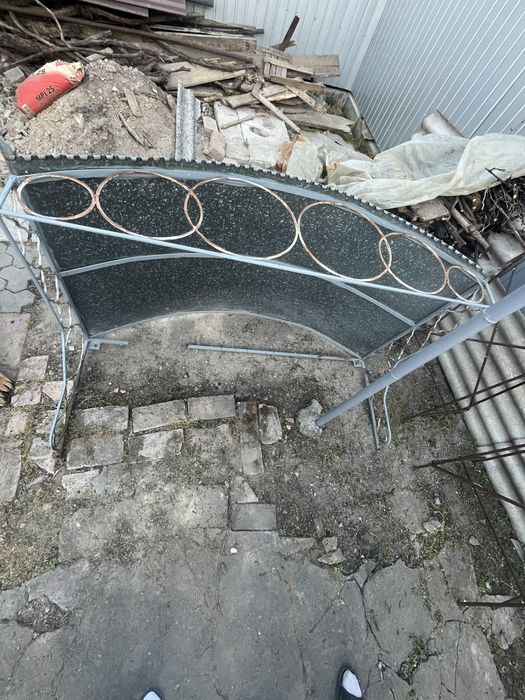 Козырёк / навес