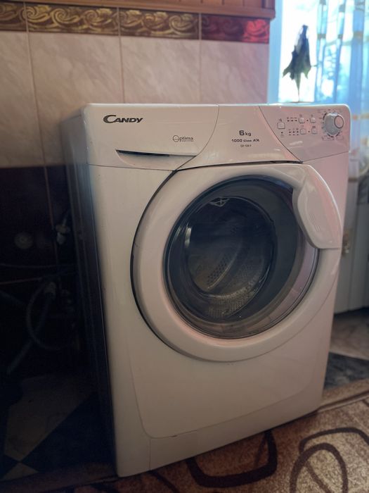 Продам пралку б/у на 6 кг