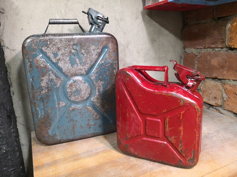 Kanister 15 litrów PRL retro metalowy dekoracja LOFT prezent.