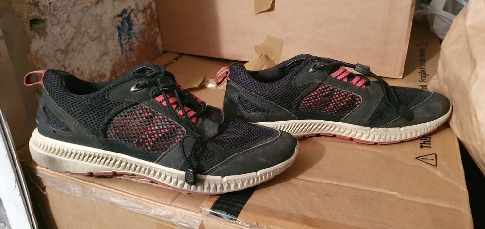 ECCO buty damskie rozmiar 36 wkładka 22,5cm stan na zdjęciach