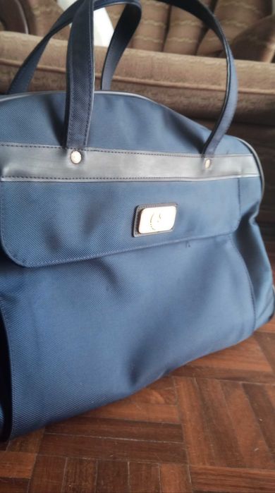 Malas médias de viagem 10€