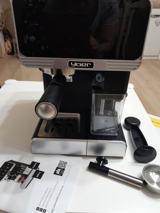 Sprzedam  ekspres do kawy Yoer Cremo Pro EMFO3BK