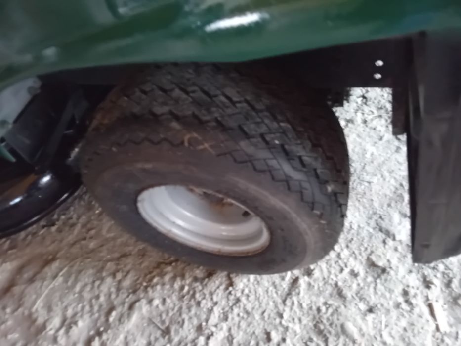 Vendo trator corta relva