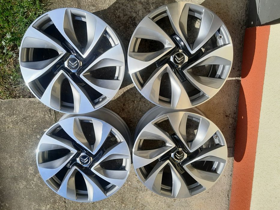 felgi aluminiowe 18 oryginalne citroen ds 4x108 8jx18 et27