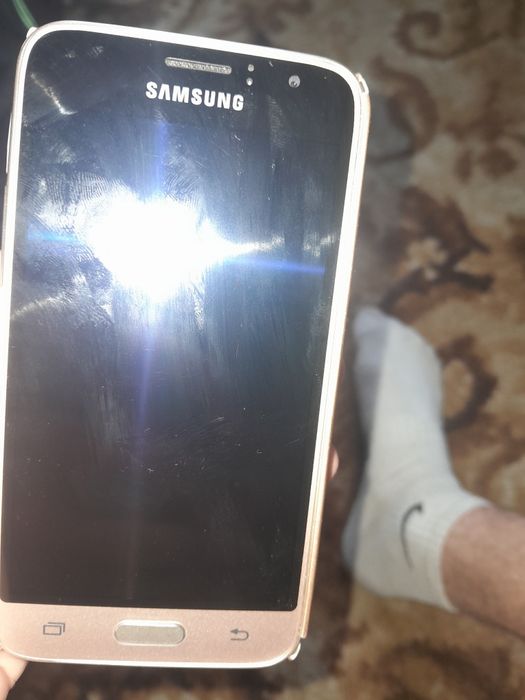 Продам телефон Samsung