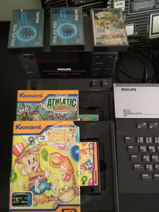 PHILIPS MSX home computer system mod VG 8010 ANO 198364585114840961121