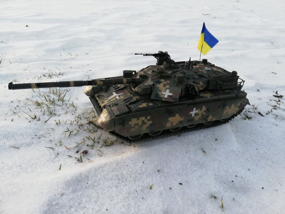 Модель танка Т-84-120 "Ятаган" 1/35 сборка ПОД ЗАКАЗ