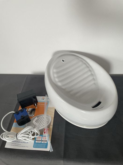 Lucky-Kitty poidełko fontanna, biała