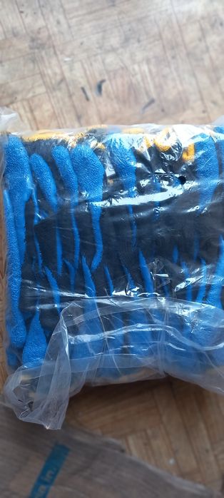 Rękawiczki robocze grubsze