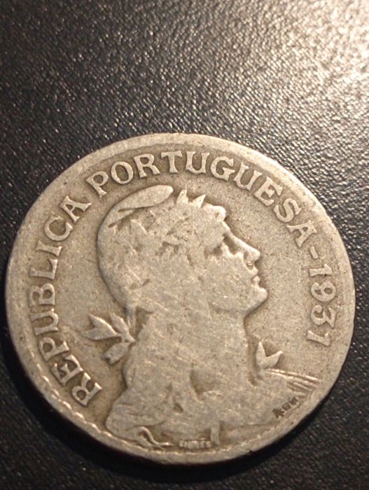 1 escudo - Republica Portuguesa	Portugal	1931	-Impecavel*