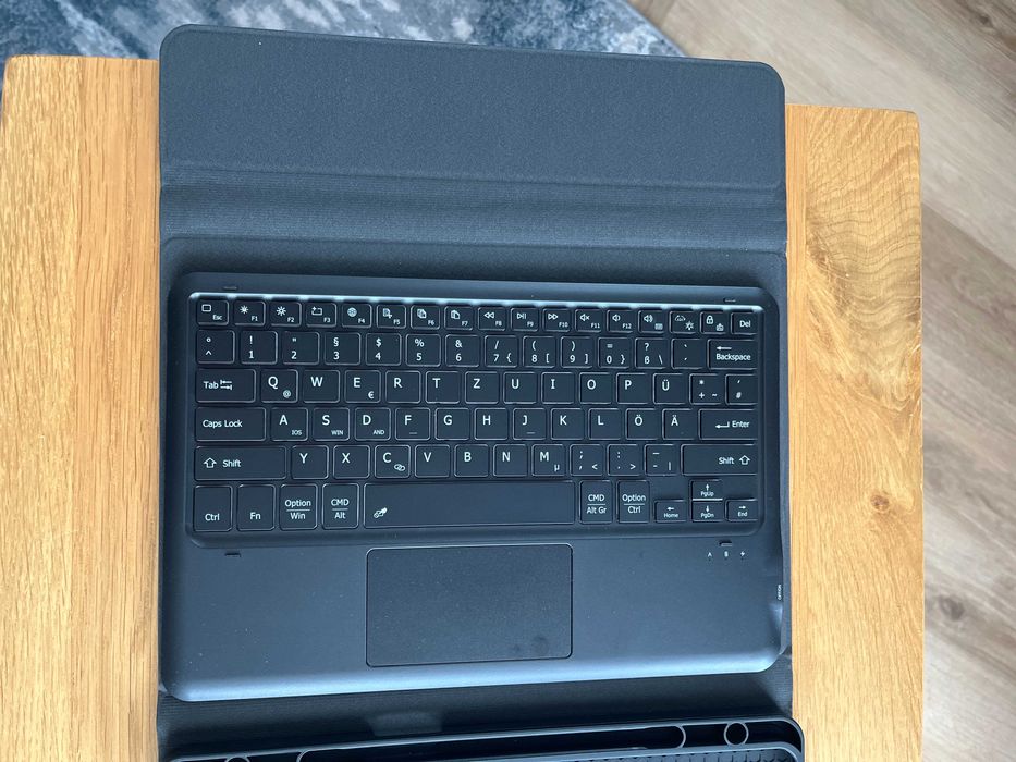 CACOE etui z klawiaturą QWERTZ do Redmi Pad Pro 12.1 / Poco Pad 12.1