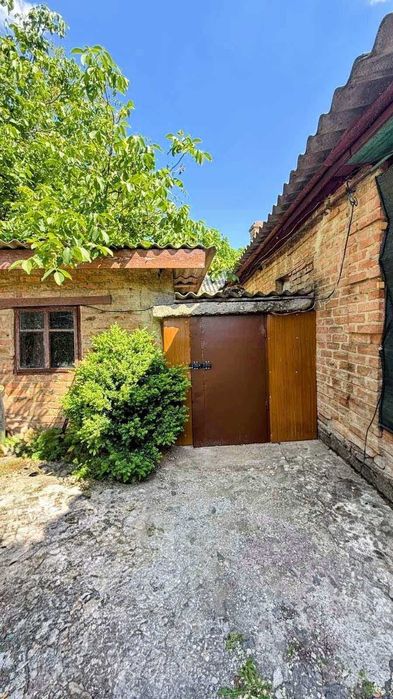 продається домоволодіння