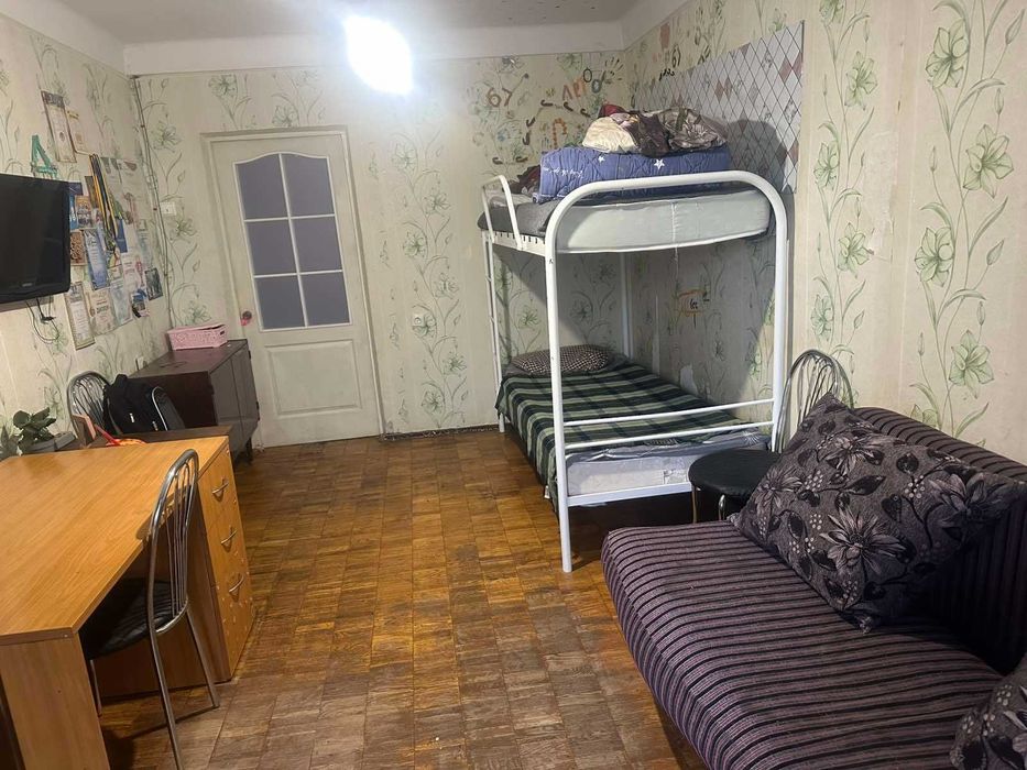 Продаж 2-кімнатної квартири на вул. Вишгородській, 38-А