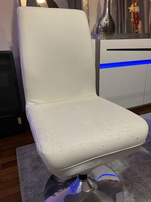 6 Cadeiras brancas usado