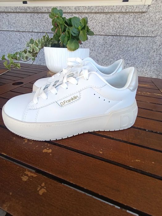 Sapatilhas D. Franklin Novas