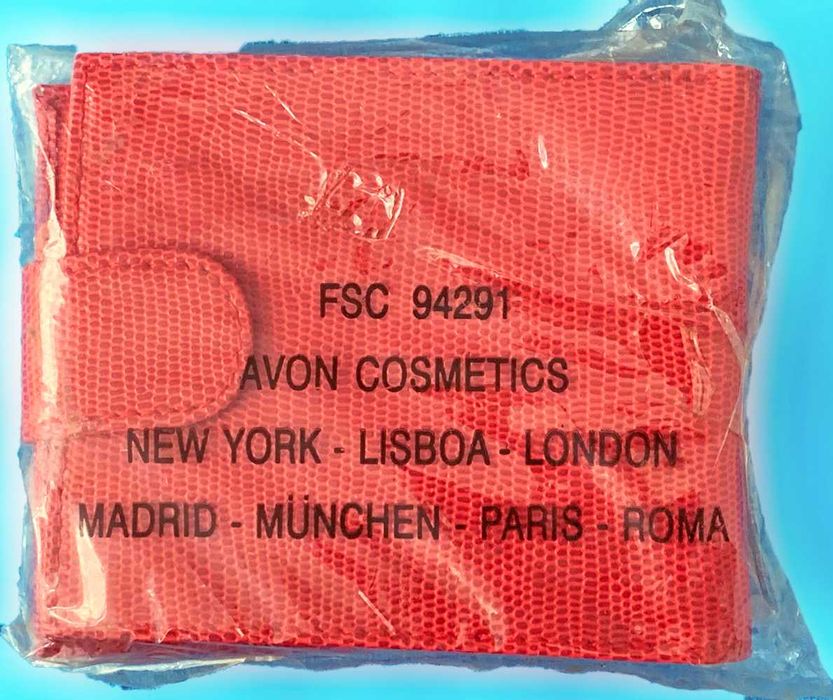 Carteira em Pele Magenta, Nova