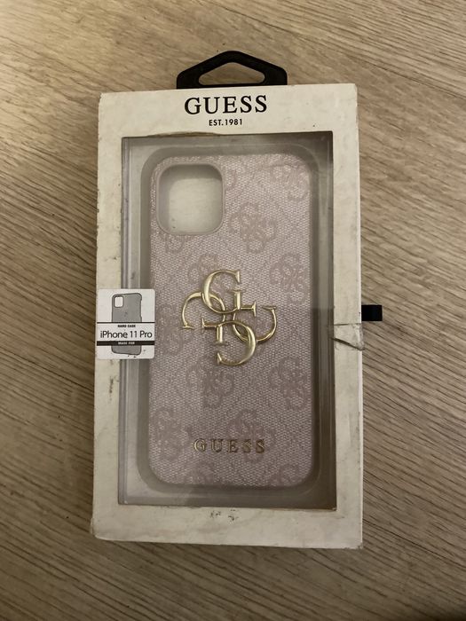 Oryginalne Etui GUESS 4G Big Metal Iphone 11 Pro