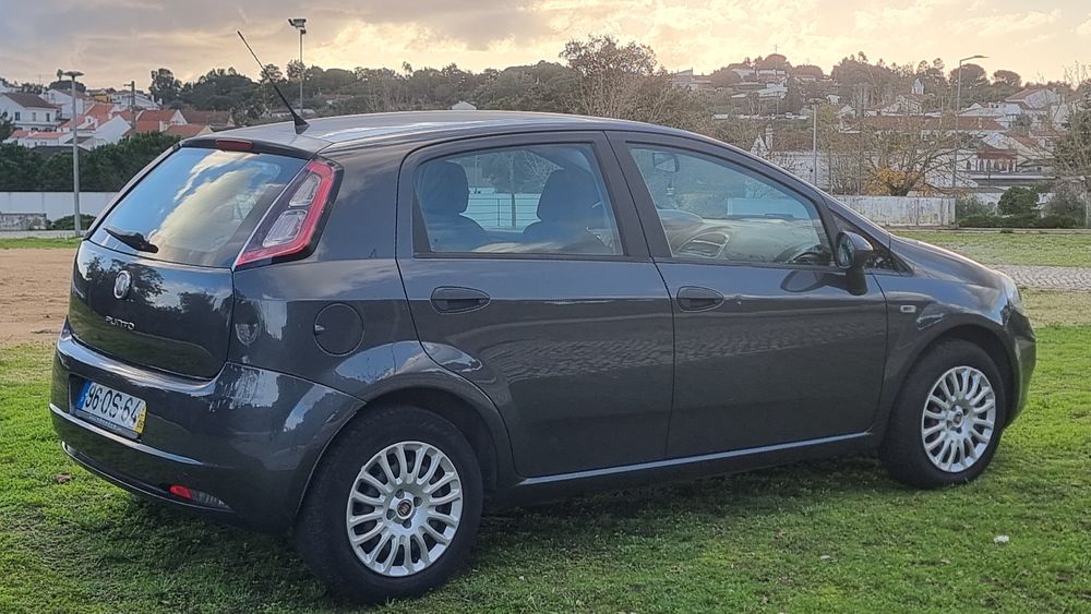 Fiat Punto Evo 1.3 Multi-Jet (Ano 2014)