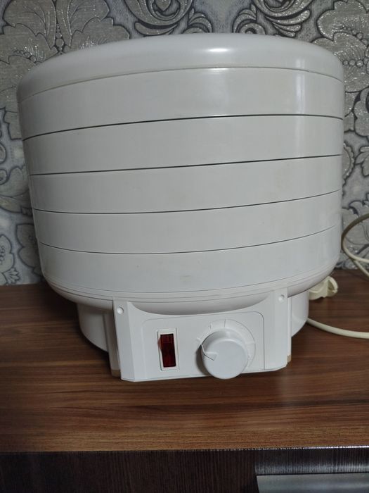 Сушарка дегідратор Беломо