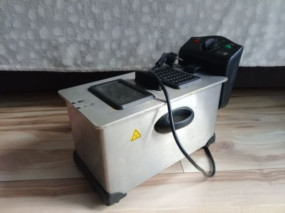 Frytkownica używana w bardzo dobrym stanie